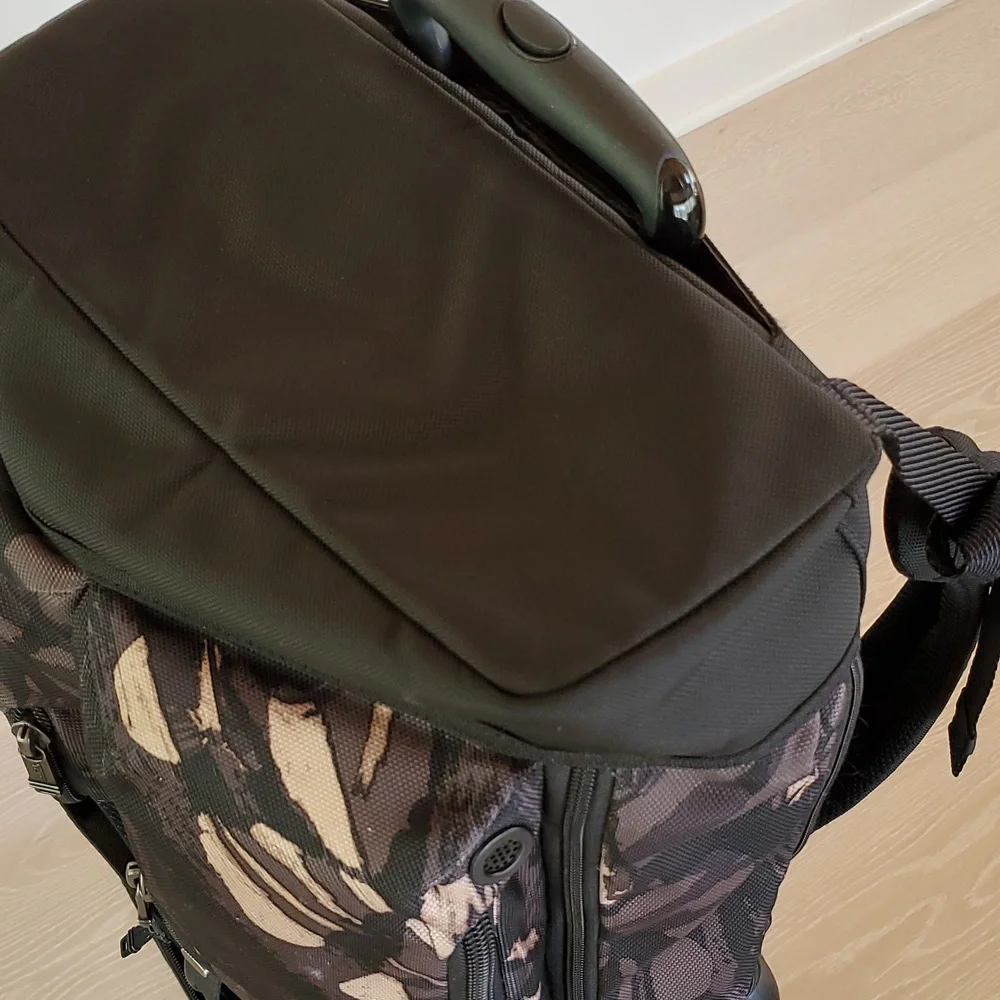 NWOT TUMI ALPHA BRAVO LONDON ROLL-TOP GRAY HIGHLANDS CAMOUFLAGE NYLON BACKPACK